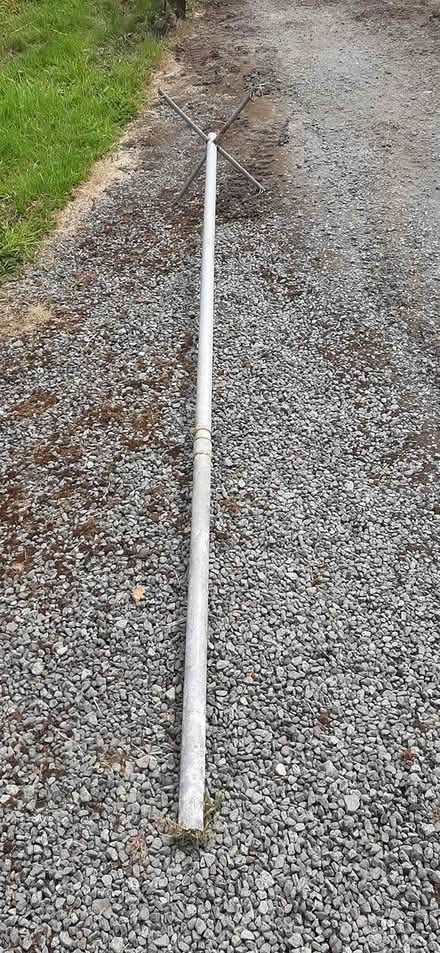 Photo of free Metal pole (Montgomery) #1