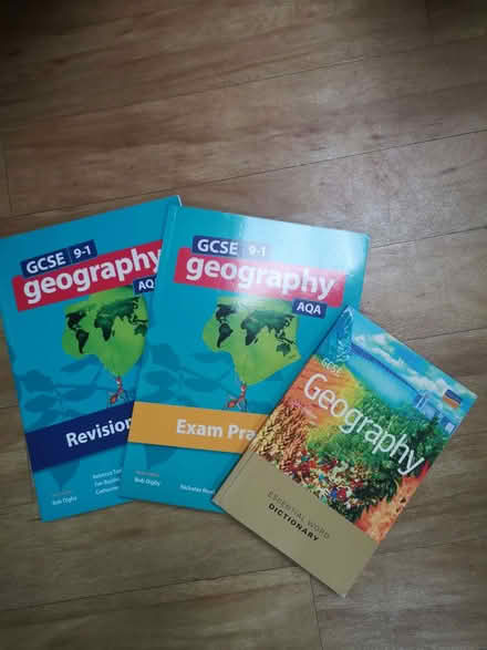 Photo of free Geography GCSE books (Bloomfield BA2) #1