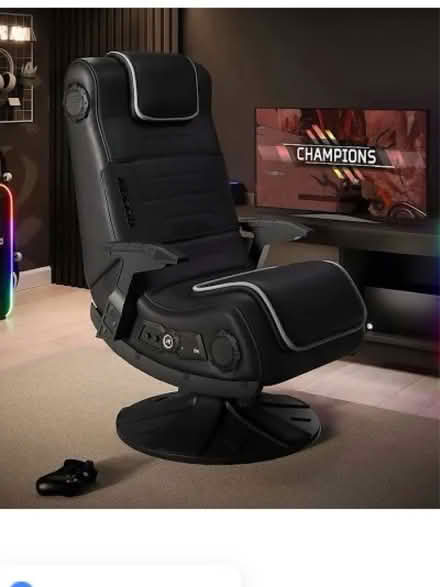 Photo of free gaming chair (BR6) #1