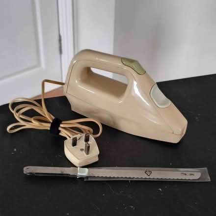 Photo of free Electric Knife (Firhouse, D24) #1