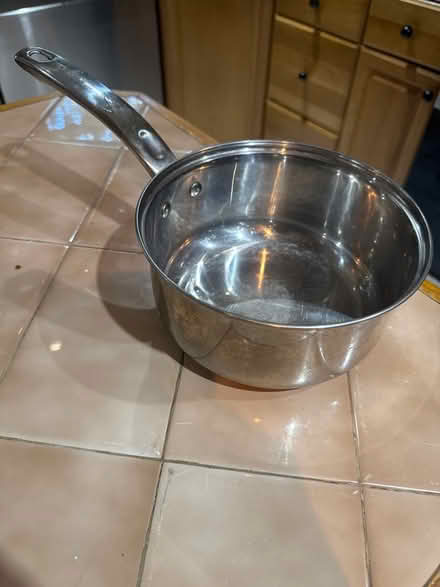 Photo of free Kitchen cookware (Stuyvesant Heights) #3