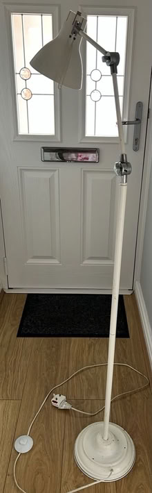 Photo of free Tall spotlight (Halewood L26) #1