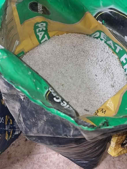 Photo of free Two bags of Perlite (about 30 litres altogether) (Botley OX2) #2