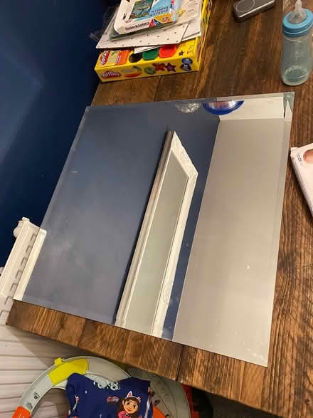 Photo of free Square Mirror (CF3) #1