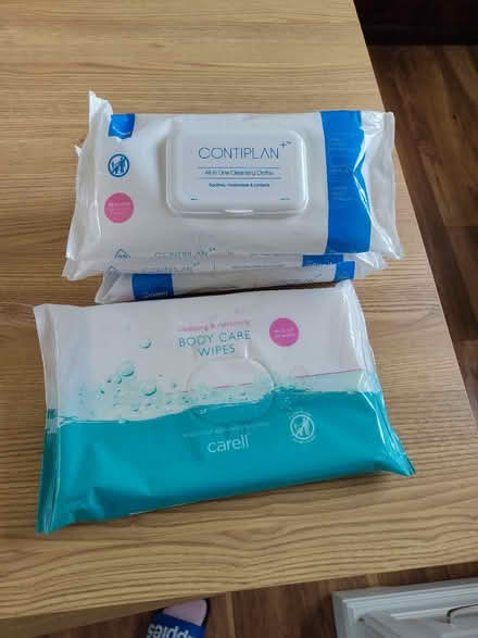 Photo of free Body cleansing wipes (Herdings, S14) #1