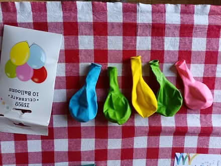 Photo of free 5 balloons (Holt Lane End M35) #1