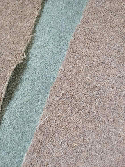 Photo of free 3 pieces of Mauve carpet (unused) (Wellingborough NN8 5) #3