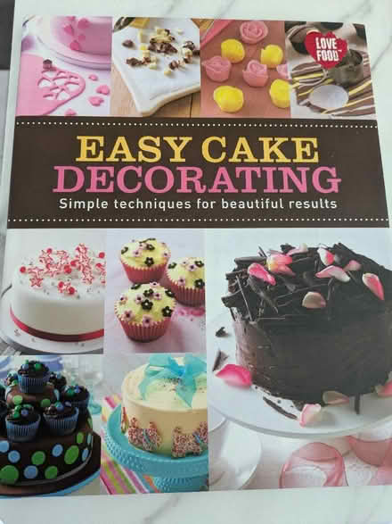Photo of free Cake Decorating Book (Braintree CM7) #1