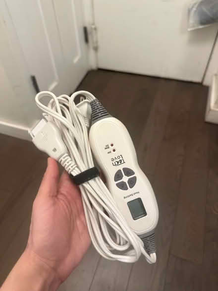 Photo of free Tech love heating pad cord (Midtown East / E 40s) #1