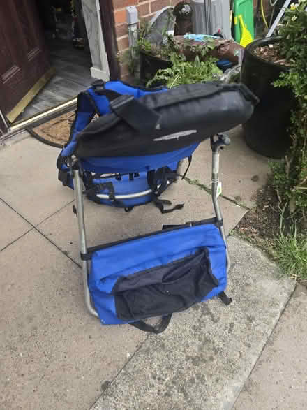 Photo of free Baby carrier (SY7) #3