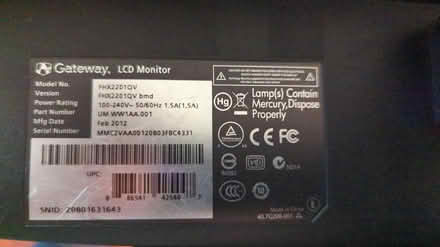 Photo of free Computer monitor (Thornhill) #3