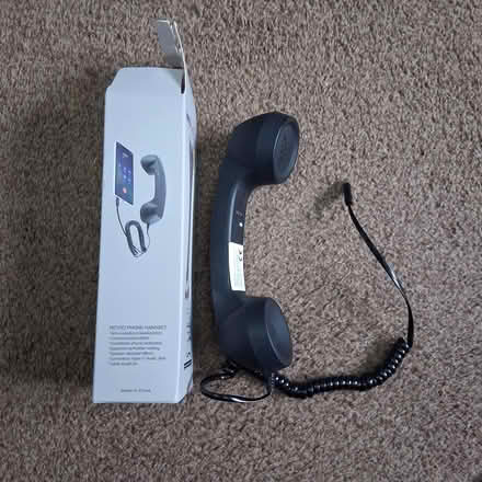 Photo of free Handset converter (Wickford SS12) #1
