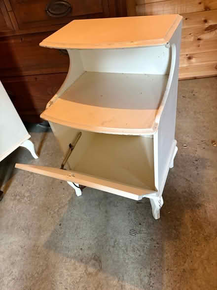 Photo of free Bedside cabinets (Beckenham BR3) #3