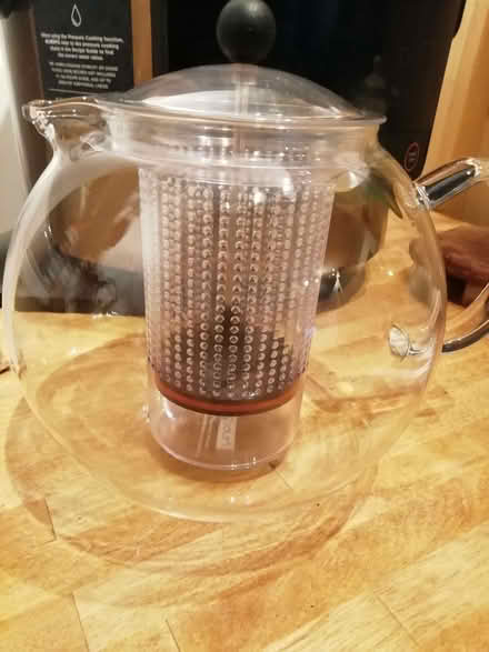 Photo of free Bodum Teapot (Darshill BA4) #1