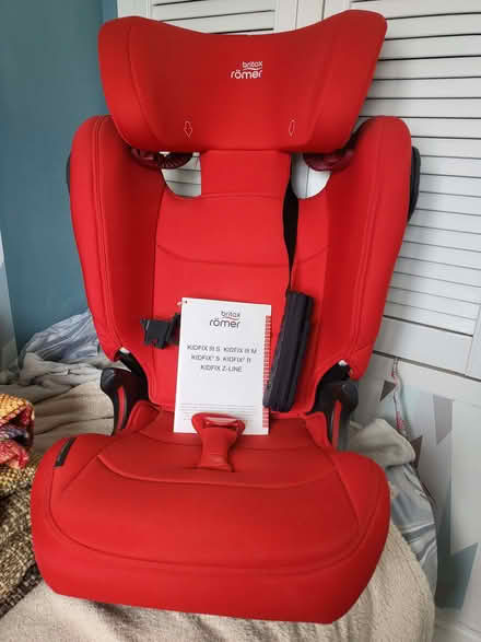 Photo of free Roma child's car seat (Bricket Wood AL2) #1