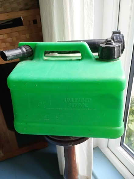 Photo of free 5 Litre petrol can (CT5) #1