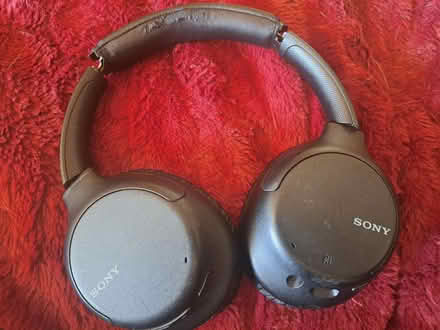 Photo of free Sony headphones (Southport PR8) #1
