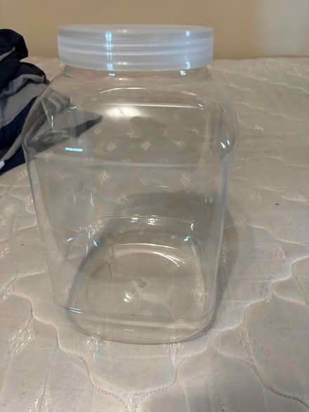 Photo of free 1.5 Gallon Square Storage Container (Harlem) #1