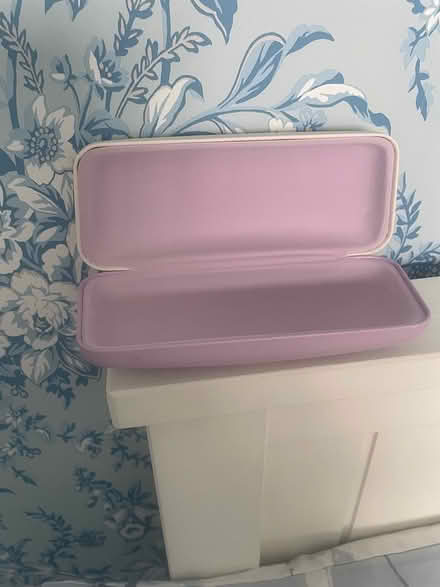 Photo of free Nan glass case (Southend on sea Essex) #2