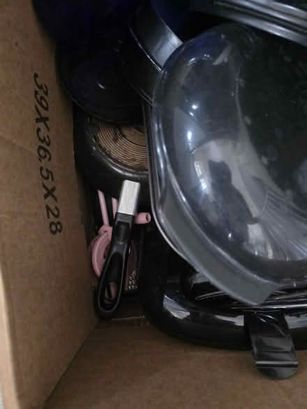 Photo of free Kitchen bits (Luton LU2) #2