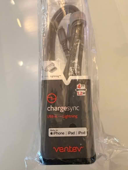 Photo of free USB-A to Lightning cable 4’ (Sunnyvale (Wolfe)) #1