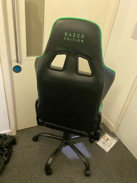 Photo of free Razor Gaming Chair “damaged” (London EC2) #4