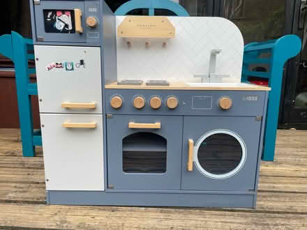 Photo of free Toy kitchen (Brixton) #1