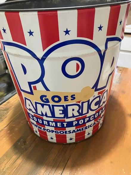 Photo of free old popcorn tin (sausalito) #2