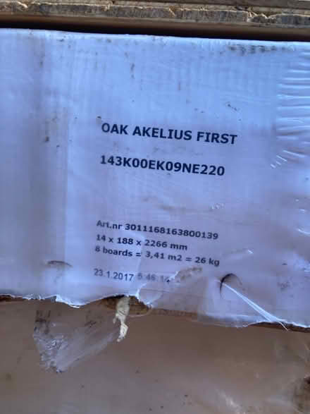 Photo of free Laminate Oak flooring (Dunstable LU6) #2