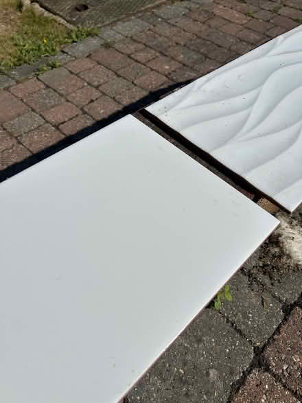 Photo of free Ceramic wall tiles (Frindsbury Extra ME2) #3