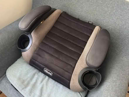 Photo of free Chicco GoFit booster seat (20008, near BreadFurst) #1