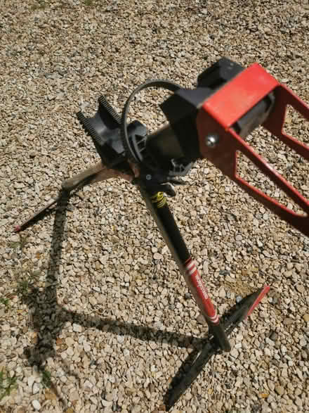 Photo of free Bike Maintenance Stand (Chinnor, OX39) #3
