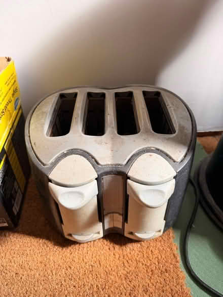 Photo of free Toaster and Bin (Lower Walkley, S6) #2