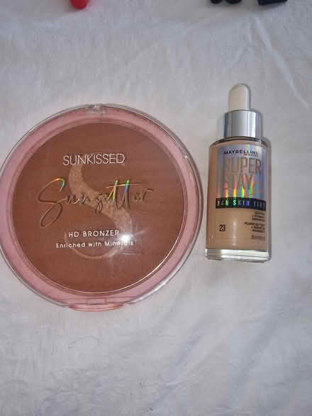Photo of free Makeup (SW16, norbury) #1