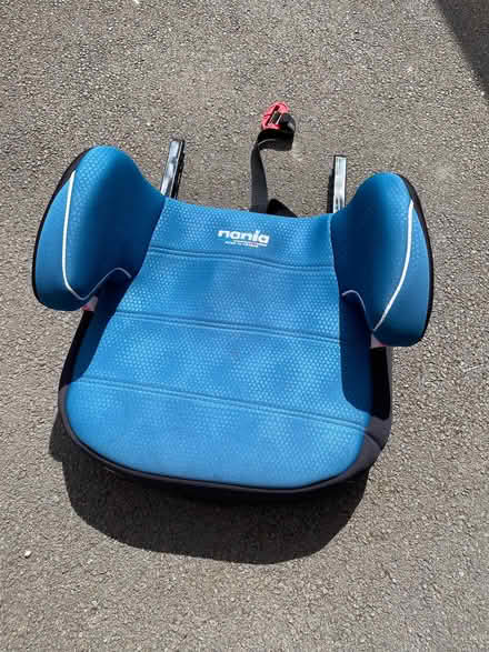 Photo of free Isofix booster car seat (Dursley GL11) #1