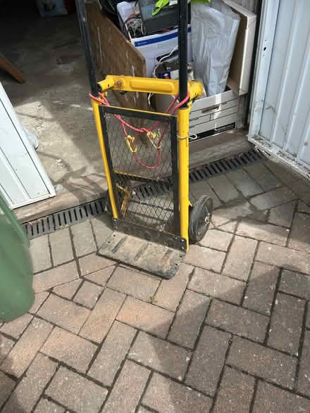 Photo of free Porter's Trolly (Carshalton SM5) #1