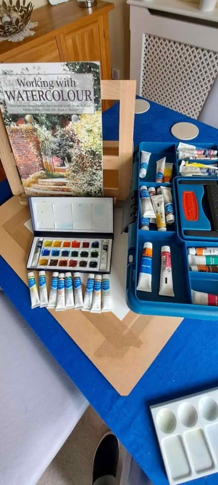 Photo of free Watercolour Painting Equipment (Darton S75) #1