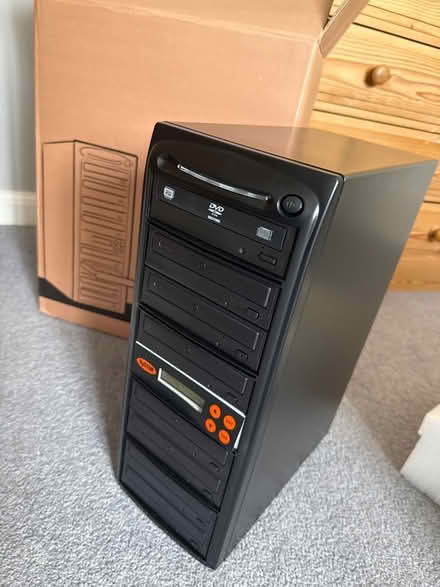 Photo of free DVD Multi Target Duplicator Tower (Eaton NR4) #1