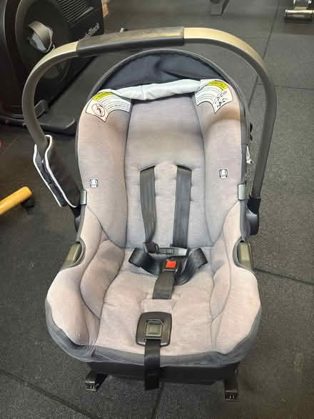 Photo of free Nuna infant Isofix car seat (WR4 warndon) #1