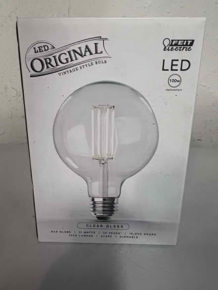 Photo of free NEW large vintage style light bulb (Sunnyvale - Ponderosa Park) #1