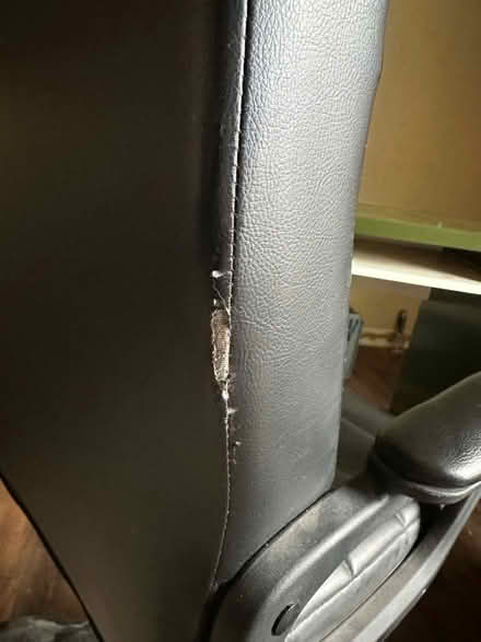 Photo of free Office chair (84th & Washington) #3