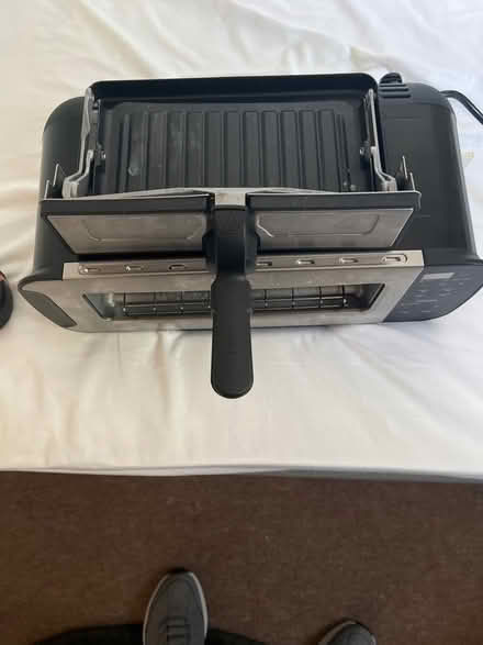 Photo of free Ninja toaster grill (Windsor SL4) #3