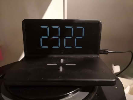 Photo of free Wireless phone charger clock (Woodley RG5) #1