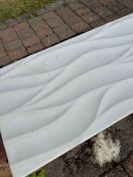 Photo of free Ceramic wall tiles (Frindsbury Extra ME2) #2