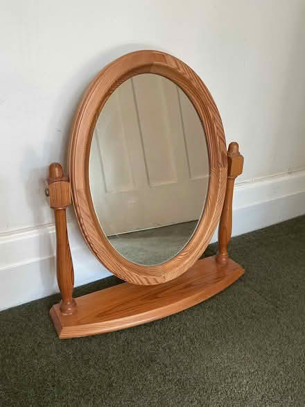 Photo of free Mirror (New Eltham SE9) #1