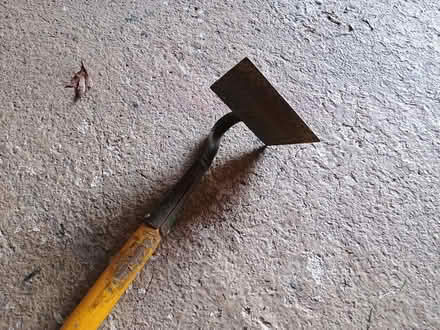 Photo of free Garden hoe (Chesterfield, S40) #1