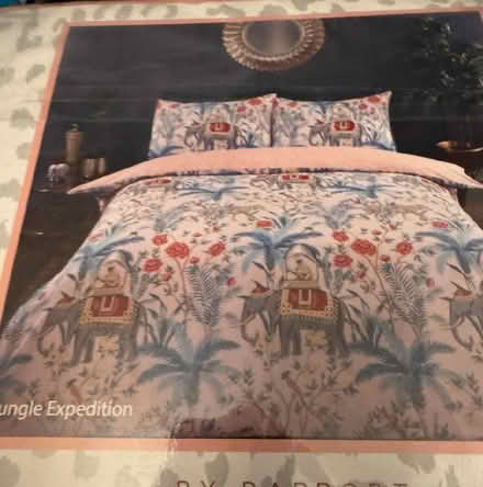 Photo of free King size duvet cover set (Freehold LA1) #1