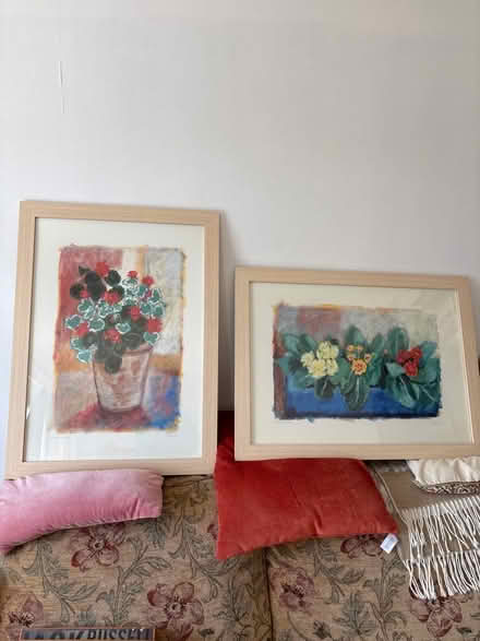 Photo of free Two large framed flower prints (Tilekiln TN38) #1