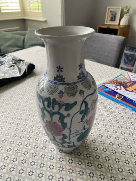 Photo of free Flower vase (Purley CR8) #1