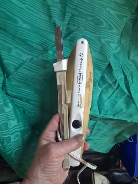 Photo of free Electric Knife (tramway/4 hills road) #2